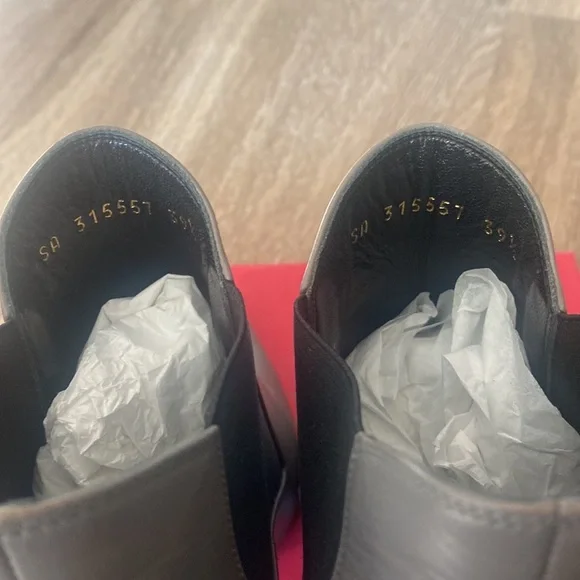 Saint Laurent Leather Ankle Boots 39.5 Authentic - Picture 6 of 10